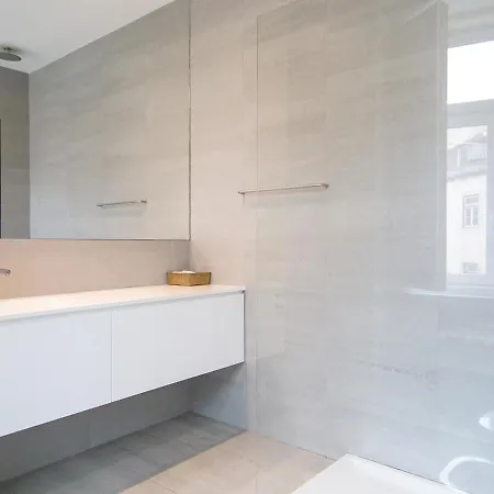 Baixa Chiado Elegant Bright Ac Elevator شقة *