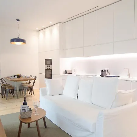 Baixa Chiado Elegant Bright Ac Elevator Appartamento